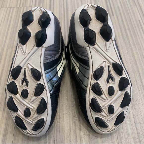 Child Diadora Soccer Cleats size 11.5 - Picture 3 of 4